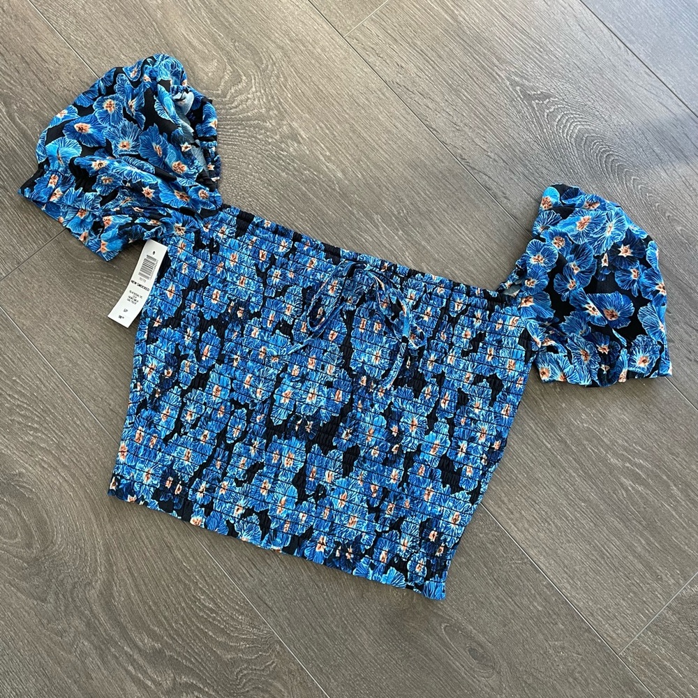 NEW Wilfred Smocked Top
